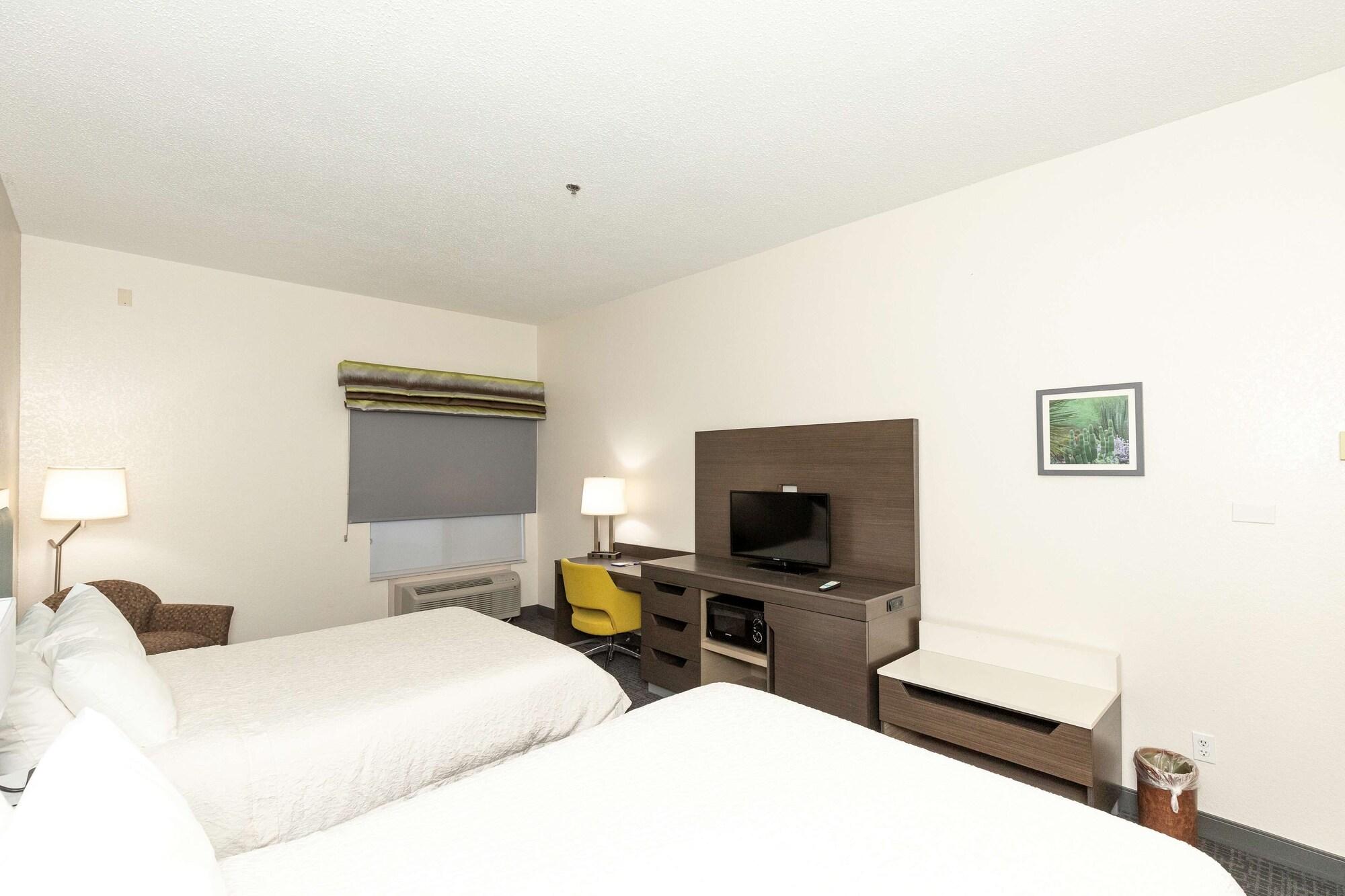 Hampton Inn Kerrville Exterior photo